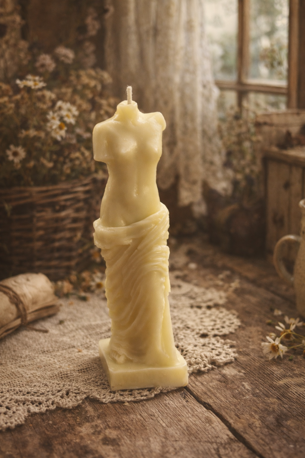 Venus Unveiled Candle