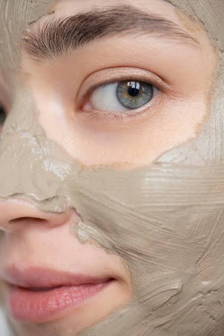 MoonMilk Skin Clarifying Face Mask - Clarify. Calm. Soften. Restore