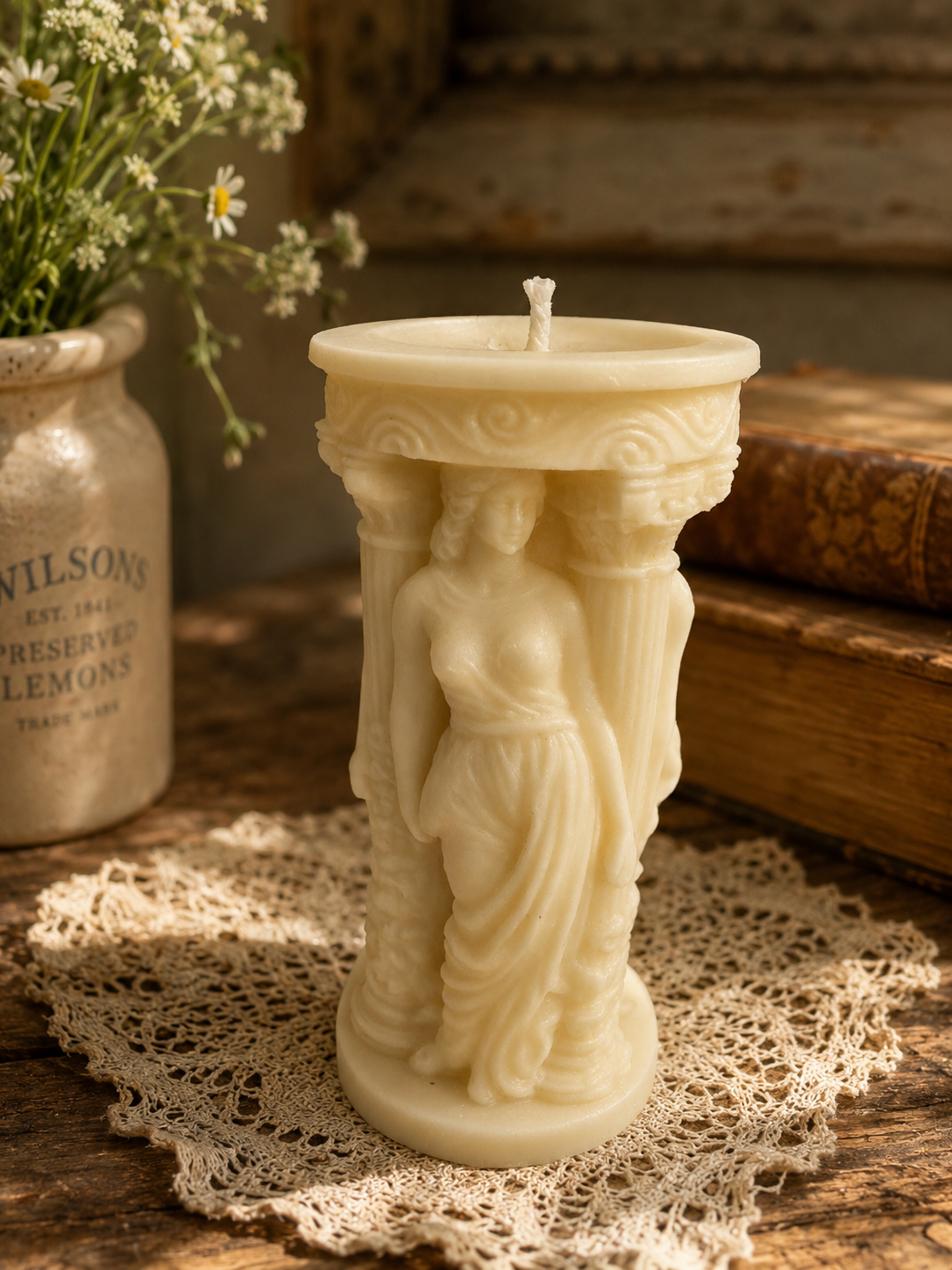 The Caryatid’s Secret candle