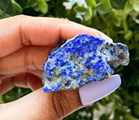 Lapis Lazuli Crystal — Stone of Wisdom, Dreams & Sacred Truth