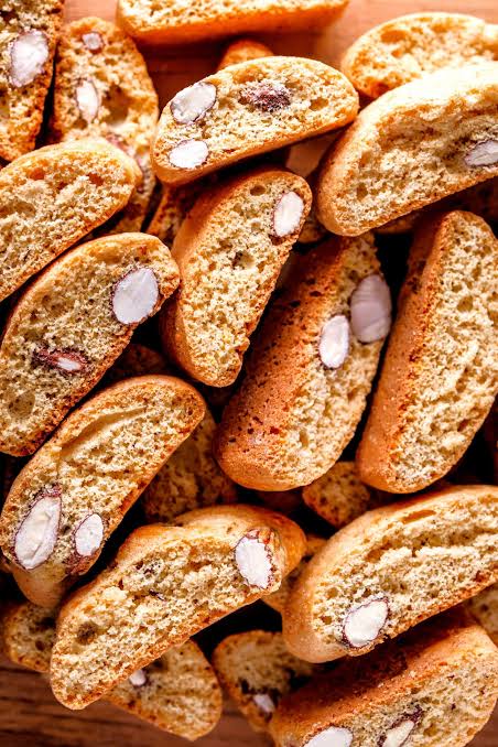 Honey Almond Biscotti Candle