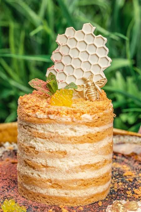 Honey Cake Body Mist - Sweetness Securing